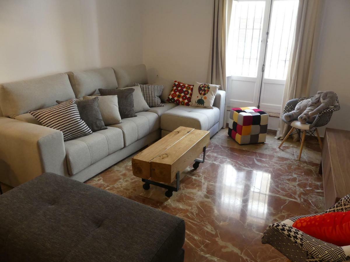 Gatu Premium Villa Aramburu, " Preferente Mayores De 25 Anos Y Familias " El Puerto de Santa María Extérieur photo